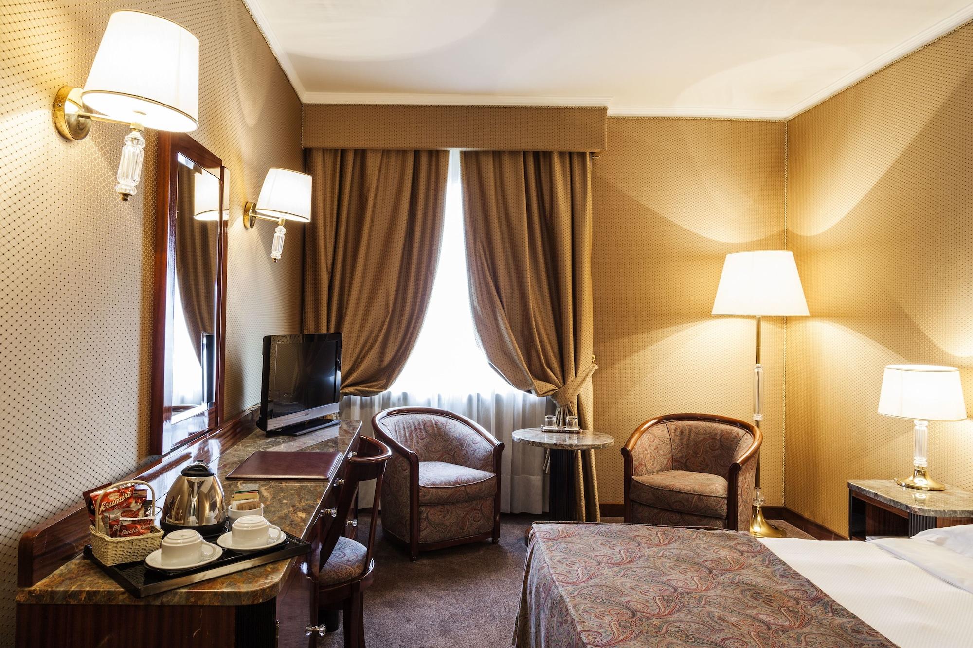 Doria Grand Hotel Milano Esterno foto