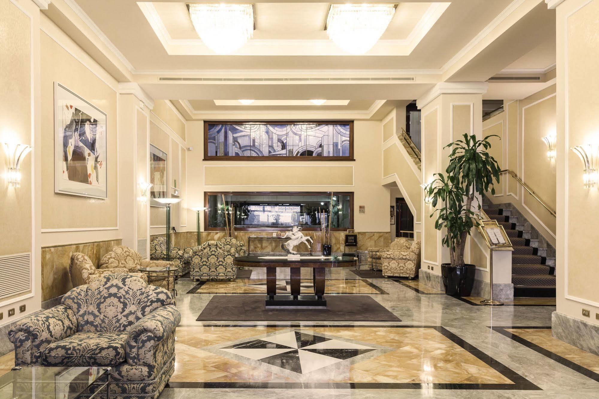 Doria Grand Hotel Milano Esterno foto